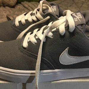 Nike SB